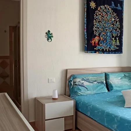 아파트 Casa Leon By La Via Del Mare Viaggi E Vacanze *